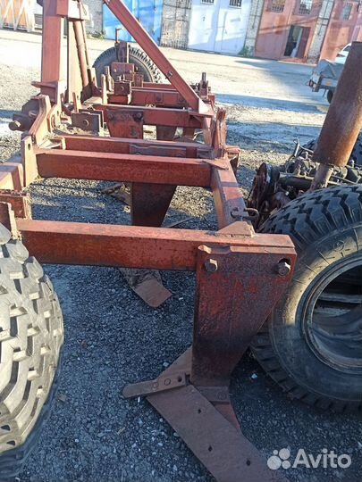 Глубокорыхлитель Агротехника ПГ-3, 2000