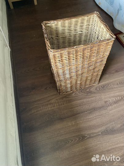Корзина плетеная большая