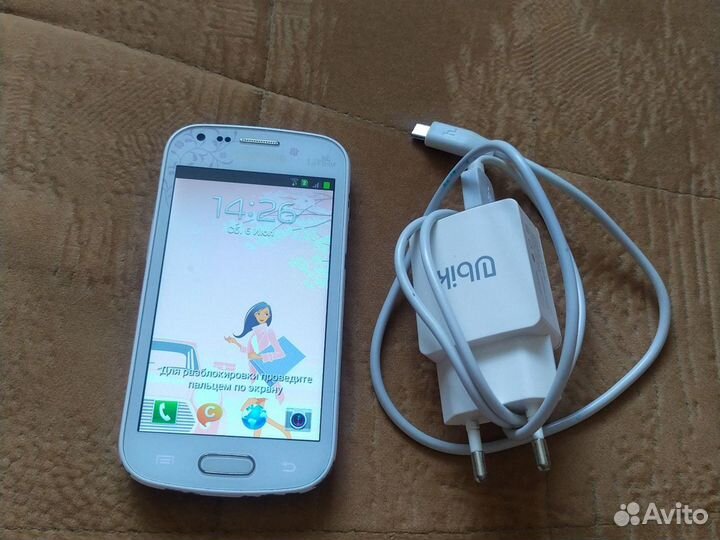 Samsung Galaxy S Duos GT-S7562, 4 ГБ