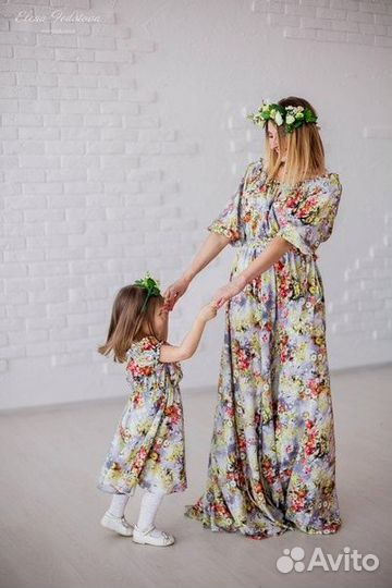 Комплект платьев мама-дочка
