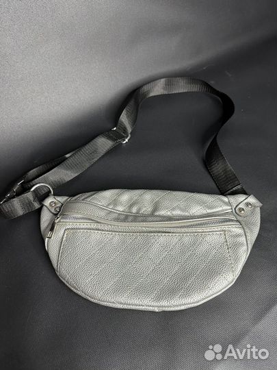 Поясная сумка