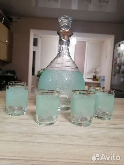 Штоф, графин с рюмками СССР