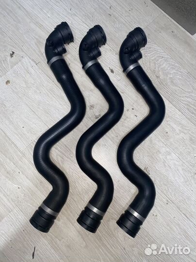 Патрубок радиатора Е46 (11531436407 / 1705210 )