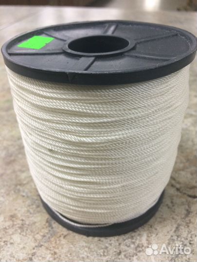 Нитка рыболовная в бабине