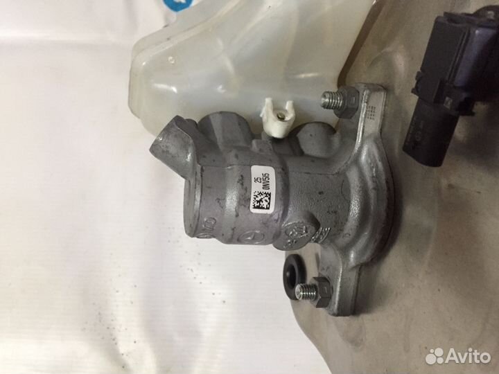 Главный тормозной цилиндр Mercedes W205 X253 W213