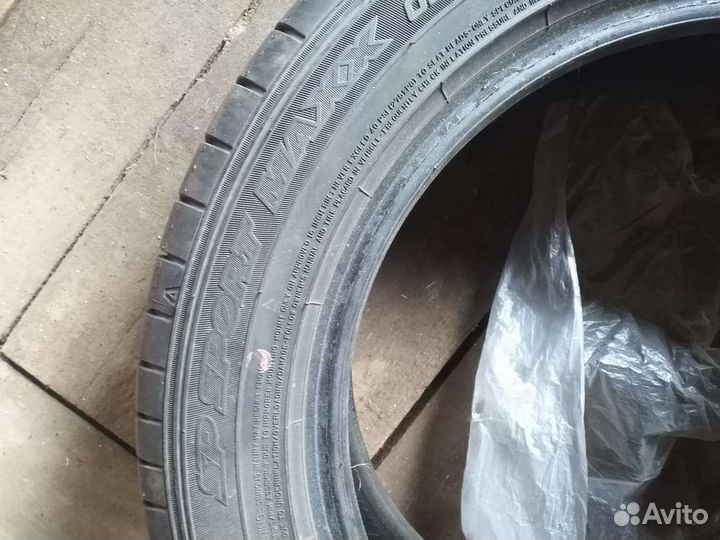 Dunlop SP Sport Maxx 050+ 205/55 R16