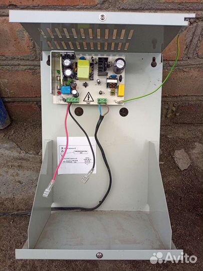 Блок бесперебойного питания