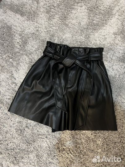 Шорты кож зам Zara