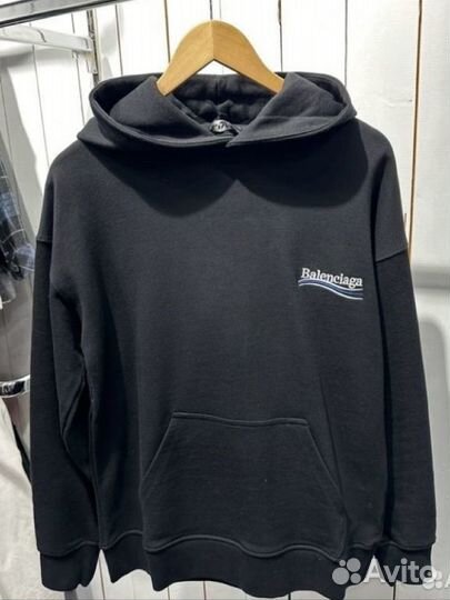 Толстовка Balenciaga