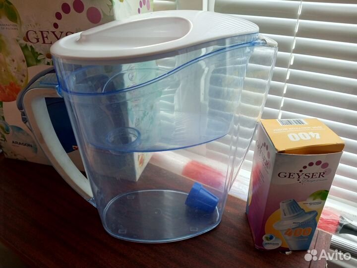 Фильтр кувшин для воды Гейзер