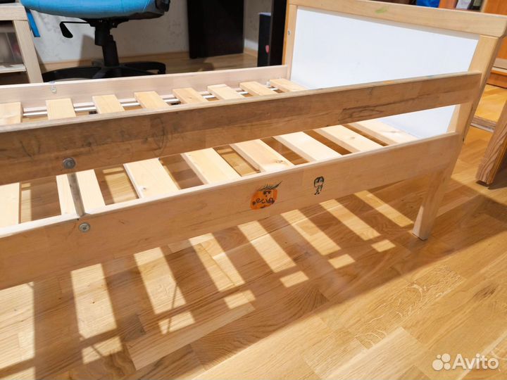 Детская кровать IKEA с матрасом 160х70