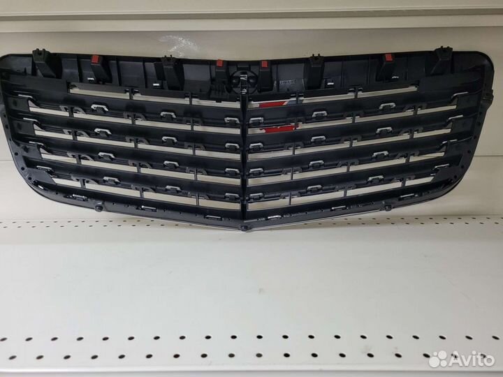 Решетка радиатора w211