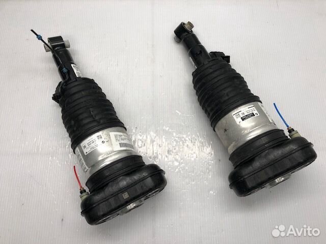 Задний пневмоамортизатор BMW G07 X7