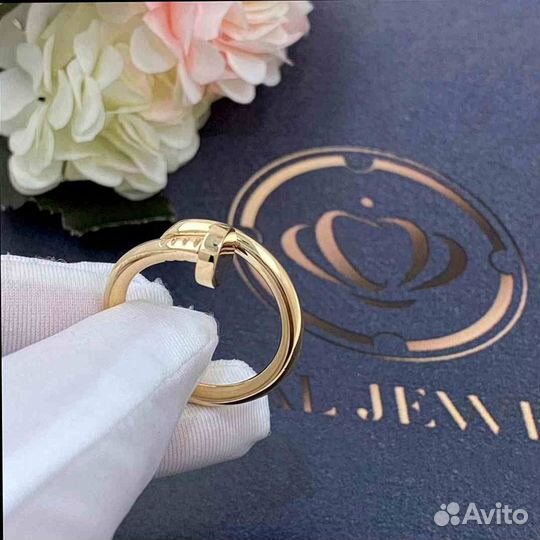 Кольцо Cartier Juste un Clou, желтое золото