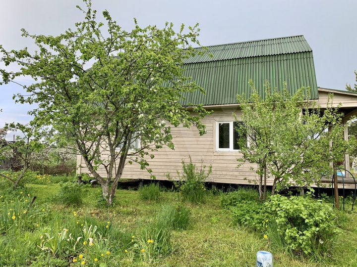 Дом 90,9 м² на участке 9,4 сот.