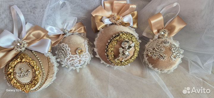 Елочные игрушки