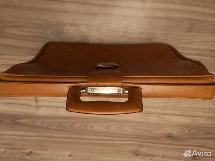 Портфель времён СССР