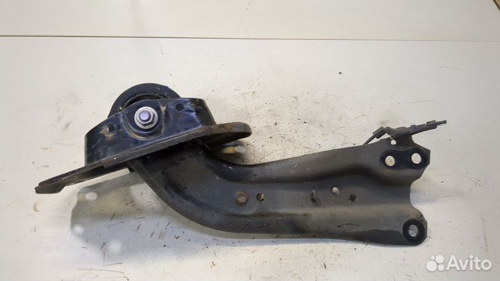 Рычаг подвески Toyota Prius, 2019