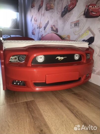 Кровать машинка с матрасом