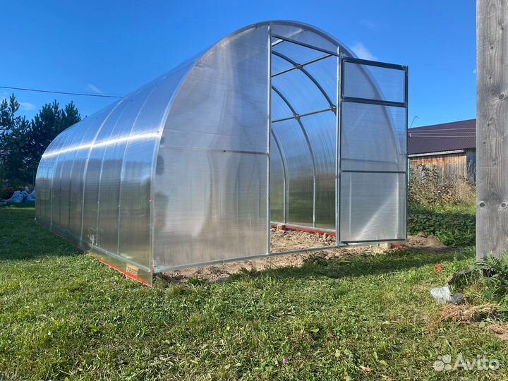 Теплица из поликарбоната d-4724