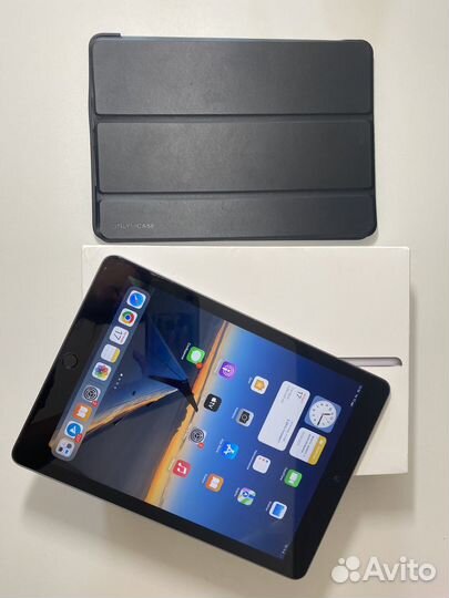 iPad 6 поколения 9.7