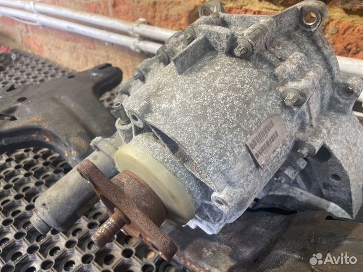 Раздаточная коробка Bmw X5 E53 M54B30 2006