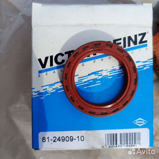 Сальник распределительного вала