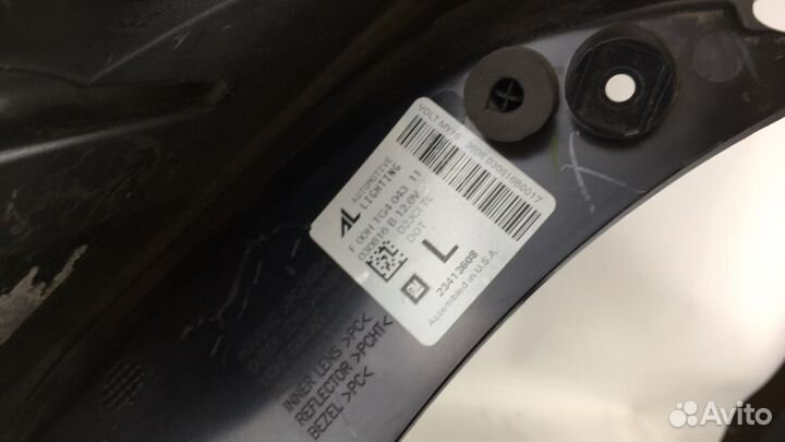 Задняя левая фара Chevrolet Volt Left 23413608