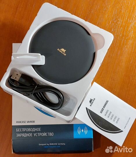 Беспроводное зарядное устройство rivacase VA4908