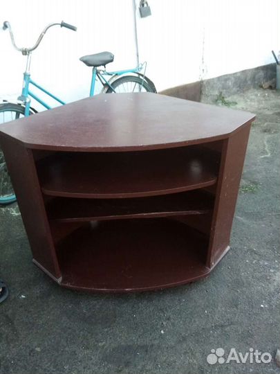 Тумба под телевизор