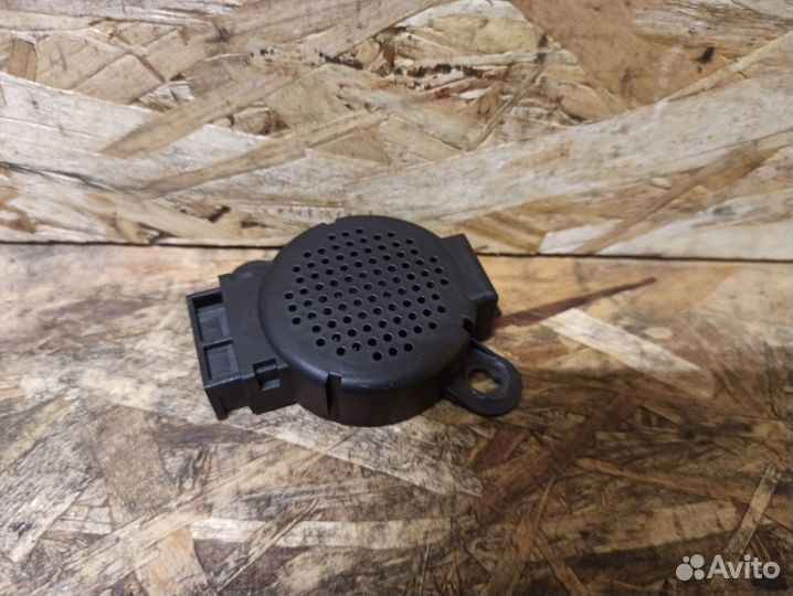 Блок управления парктроником LADA Vesta