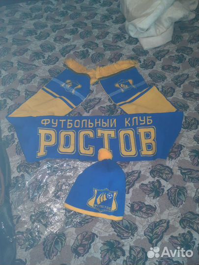 Комплект шапка и шарф новый