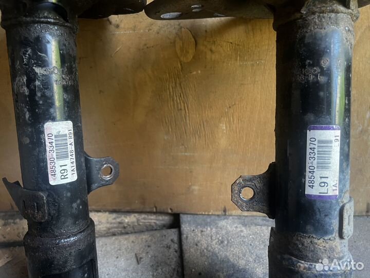 Задние стойки toyota camry 50