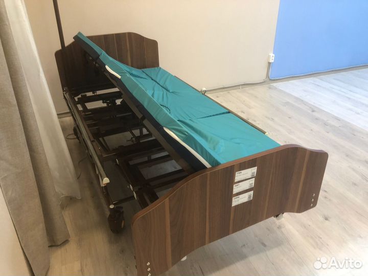 Медицинская электрическая кровать MET Revel NEW