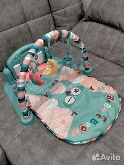 Развивающий коврик с пианино