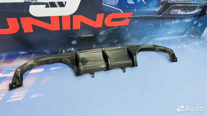 Диффузор F80 F82 M Perfomance сухой карбон