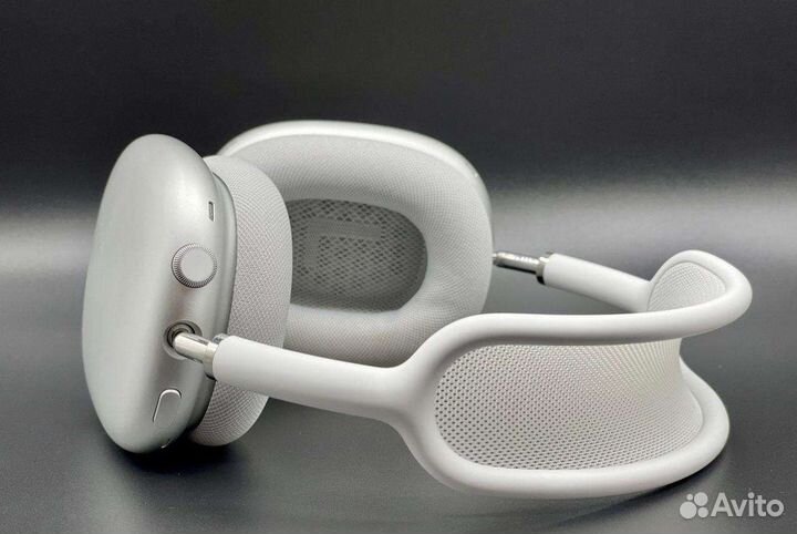 Airpods max silver Новые малайзия 2024