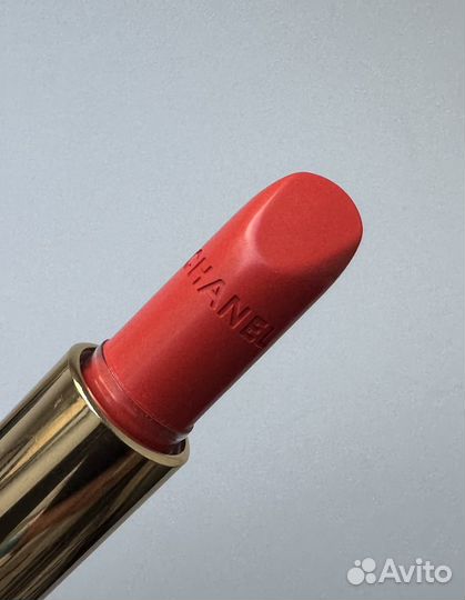 Chanel помада 96 excentrique