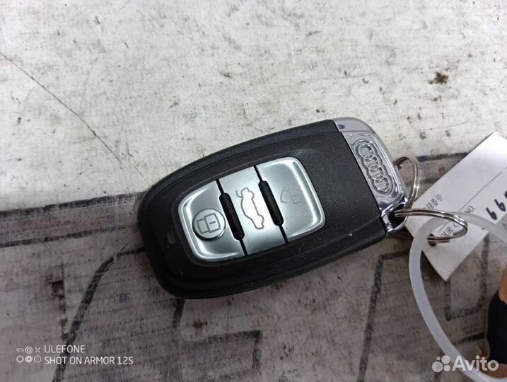 Ключ зажигания Audi A4 B8 2.0 cdnc 2009