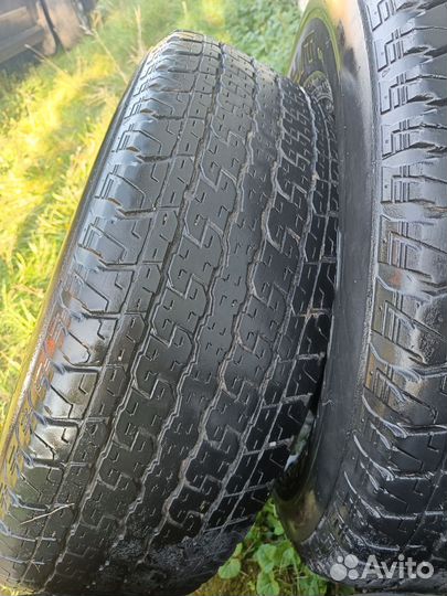 Bridgestone Dueler H/T 255/70 R16