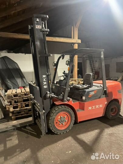 Вилочный погрузчик Lonking FD30T, 2023