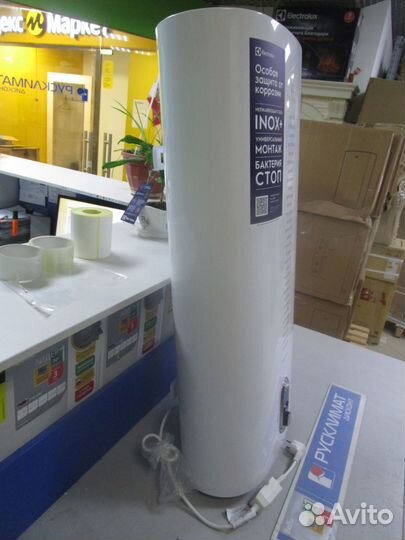 Водонагреватель Electrolux EWH 50 Royal Flash