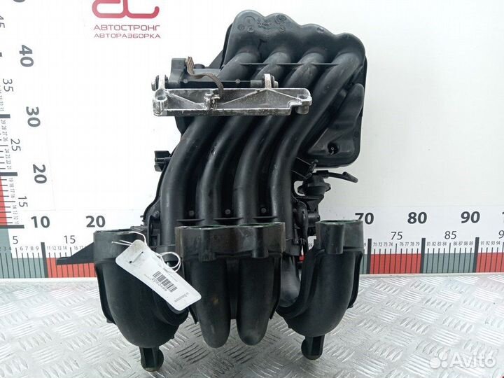 Коллектор впускной для Audi A3 8L 06A133203DR