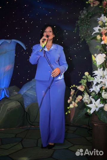 Ведущий мероприятий тамада