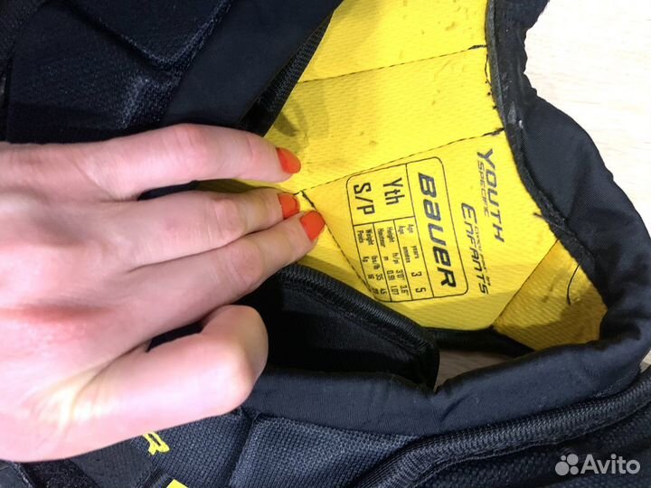 Нагрудник хоккейный bauer sp