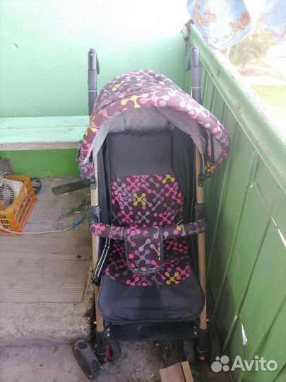 Прогулочная коляска