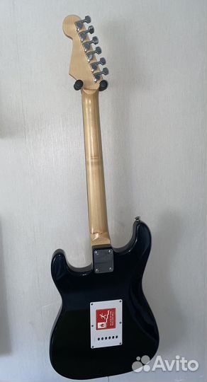 Электрогитара