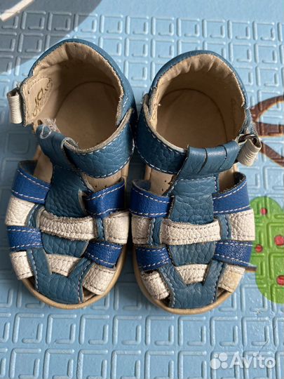 Сандалики детские