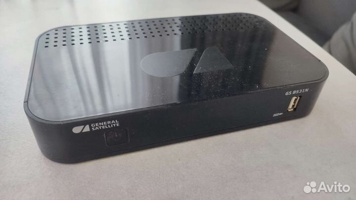 Приставка Триколор GS B531N