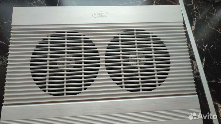 Подставка для охлаждения ноутбука